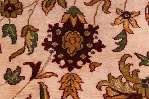 Sarouk Beige Hand Knotted 911 X 138  Area Rug 301-30921 Image 7