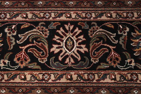 Kashan Beige Hand Knotted 121 X 150  Area Rug 301-30955 Image 10