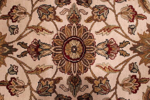 Jaipur White Hand Knotted 1110 X 153  Area Rug 301-30974 Image 3