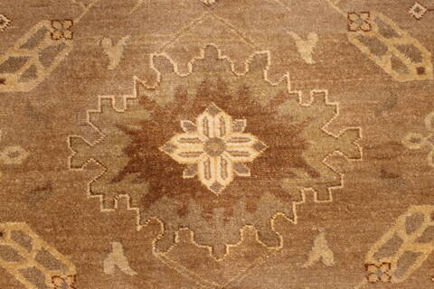 Oushak Beige Hand Knotted 126 X 154  Area Rug 301-30995 Image 3