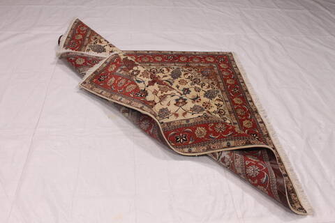 Tabriz Beige Hand Knotted 50 X 63  Area Rug 254-32049 Image 5