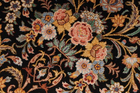Qum Beige Hand Knotted 45 X 611  Area Rug 254-32083 Image 4