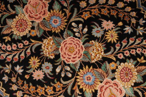 Qum Beige Hand Knotted 45 X 611  Area Rug 254-32083 Image 5