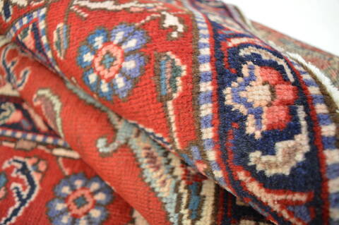 Tabriz Red Hand Knotted 45 X 64  Area Rug 100-74771 Image 1
