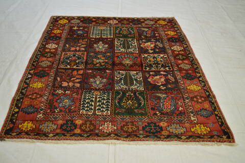Bakhtiar Multicolor Hand Knotted 410 X 511  Area Rug 100-74772 Image 3