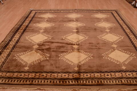 Shiraz Brown Hand Knotted 83 X 90  Area Rug 100-74858 Image 6