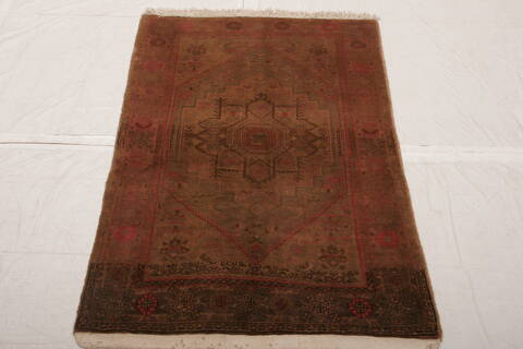 Gholtogh Brown Hand Knotted 26 X 41  Area Rug 100-74963 Image 2