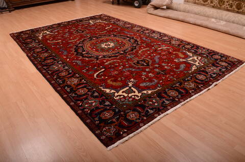 Heriz Red Hand Knotted 70 X 113  Area Rug 100-75328 Image 8