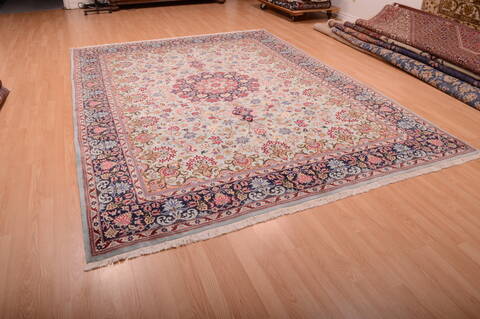 Yazd Beige Hand Knotted 80 X 112  Area Rug 100-75372 Image 5