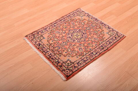 Sarouk Red Square Hand Knotted 22 X 25  Area Rug 100-75392 Image 5