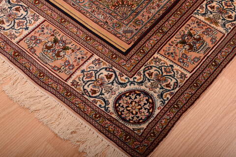 Kashmir Multicolor Hand Knotted 40 X 60  Area Rug 100-75456 Image 7