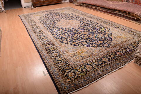 Kashan Blue Hand Knotted 98 X 175  Area Rug 100-75971 Image 10