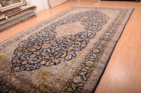 Kashan Blue Hand Knotted 98 X 175  Area Rug 100-75971 Image 12