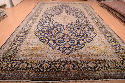 Kashan Blue Hand Knotted 98 X 175  Area Rug 100-75971 Image 13