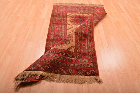 Khan Mohammadi Red Hand Knotted 35 X 65  Area Rug 100-76117 Image 4