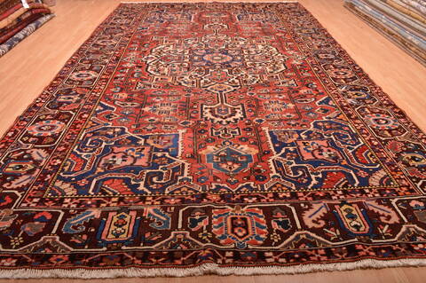 Bakhtiar Brown Hand Knotted 98 X 151  Area Rug 100-76290 Image 4