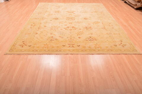 Ziegler Beige Hand Knotted 81 X 100  Area Rug 100-76312 Image 4