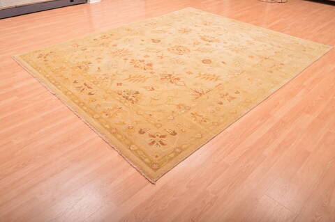 Ziegler Beige Hand Knotted 81 X 100  Area Rug 100-76312 Image 6