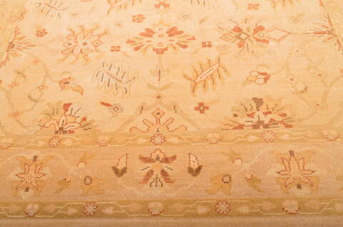 Ziegler Beige Hand Knotted 81 X 100  Area Rug 100-76312 Image 8
