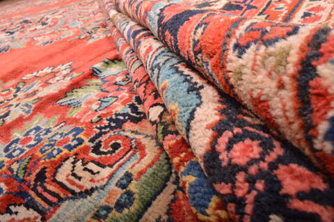Moshk Abad Red Hand Knotted 106 X 166  Area Rug 100-76325 Image 13