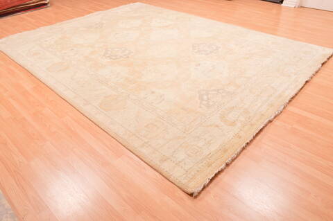 Oushak Beige Hand Knotted 89 X 118  Area Rug 100-76400 Image 13