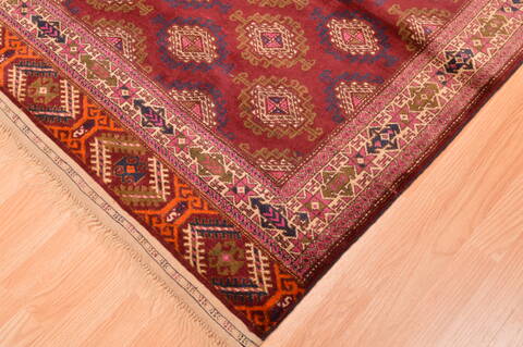 Baluch Red Hand Knotted 38 X 511  Area Rug 100-76426 Image 6