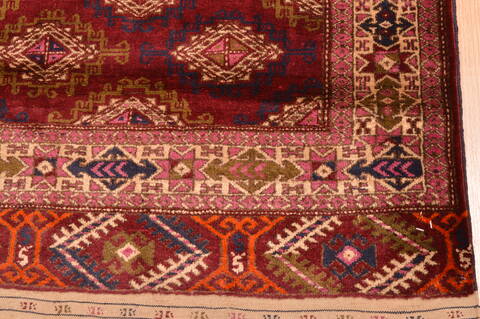 Baluch Red Hand Knotted 38 X 511  Area Rug 100-76426 Image 8