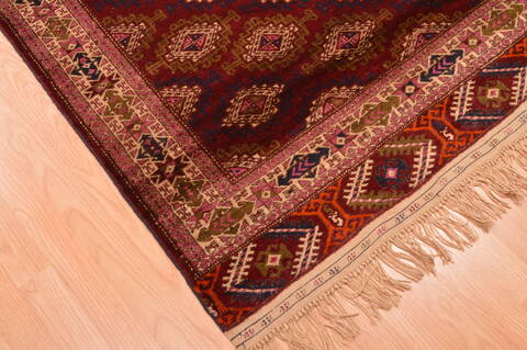 Baluch Red Hand Knotted 38 X 511  Area Rug 100-76426 Image 9