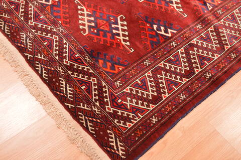 Khan Mohammadi Red Hand Knotted 72 X 92  Area Rug 100-89780 Image 7