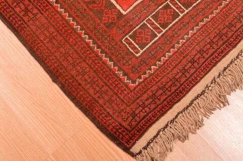 Baluch Red Hand Knotted 30 X 47  Area Rug 100-89820 Image 7