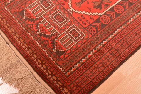 Baluch Red Hand Knotted 30 X 47  Area Rug 100-89820 Image 8