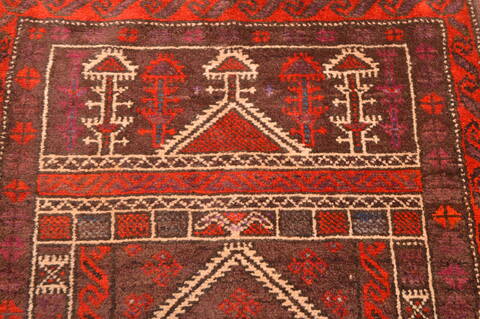 Baluch Red Hand Knotted 30 X 47  Area Rug 100-89821 Image 4