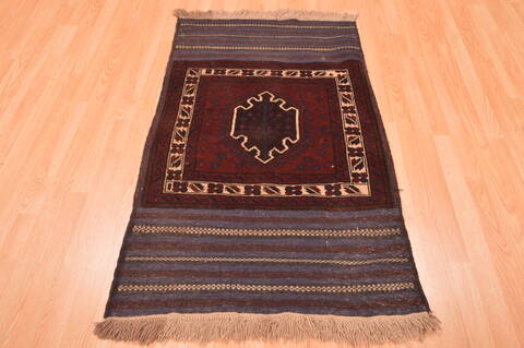 Baluch Red Hand Knotted 30 X 47  Area Rug 100-89829 Image 4