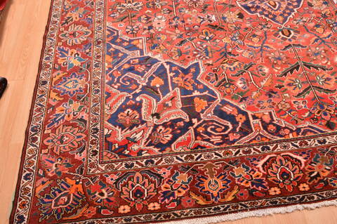 Bakhtiar Brown Hand Knotted 108 X 163  Area Rug 100-89841 Image 6
