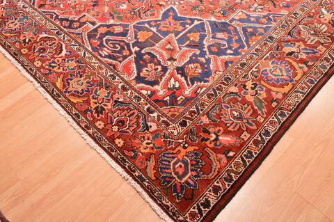 Bakhtiar Brown Hand Knotted 108 X 163  Area Rug 100-89841 Image 8