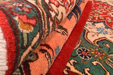 Tabriz Red Hand Knotted 100 X 131  Area Rug 100-89850 Image 14
