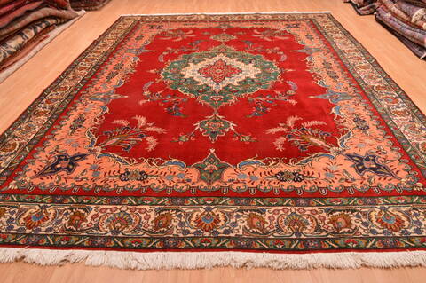 Tabriz Red Hand Knotted 100 X 131  Area Rug 100-89850 Image 1