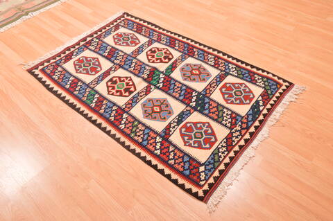 Kilim Multicolor Flat Woven 32 X 50  Area Rug 100-89883 Image 3