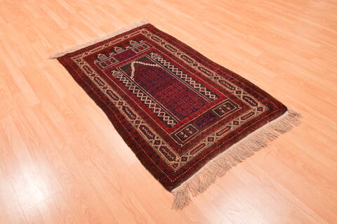 Baluch Red Hand Knotted 30 X 47  Area Rug 100-89921 Image 3