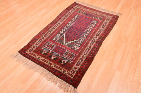 Baluch Red Hand Knotted 30 X 47  Area Rug 100-89921 Image 5