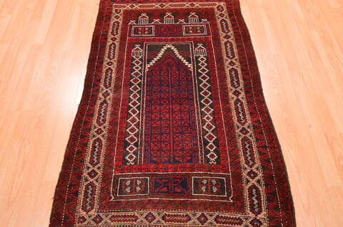 Baluch Red Hand Knotted 30 X 47  Area Rug 100-89921 Image 8