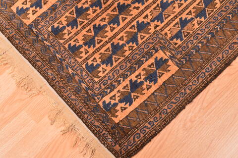 Baluch Beige Hand Knotted 30 X 50  Area Rug 100-89938 Image 7