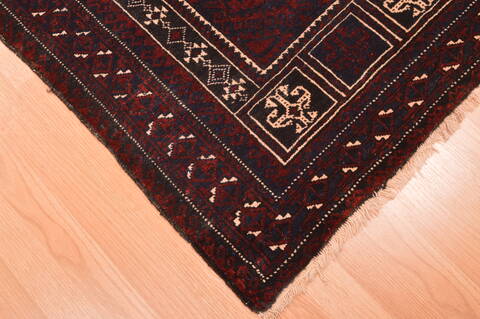Baluch Red Hand Knotted 30 X 47  Area Rug 100-89939 Image 4